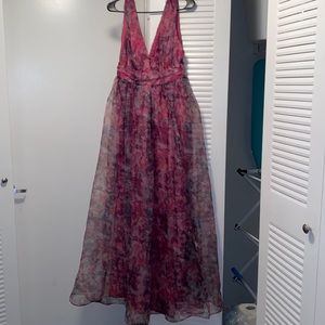 Lulu’s Maxi Dress